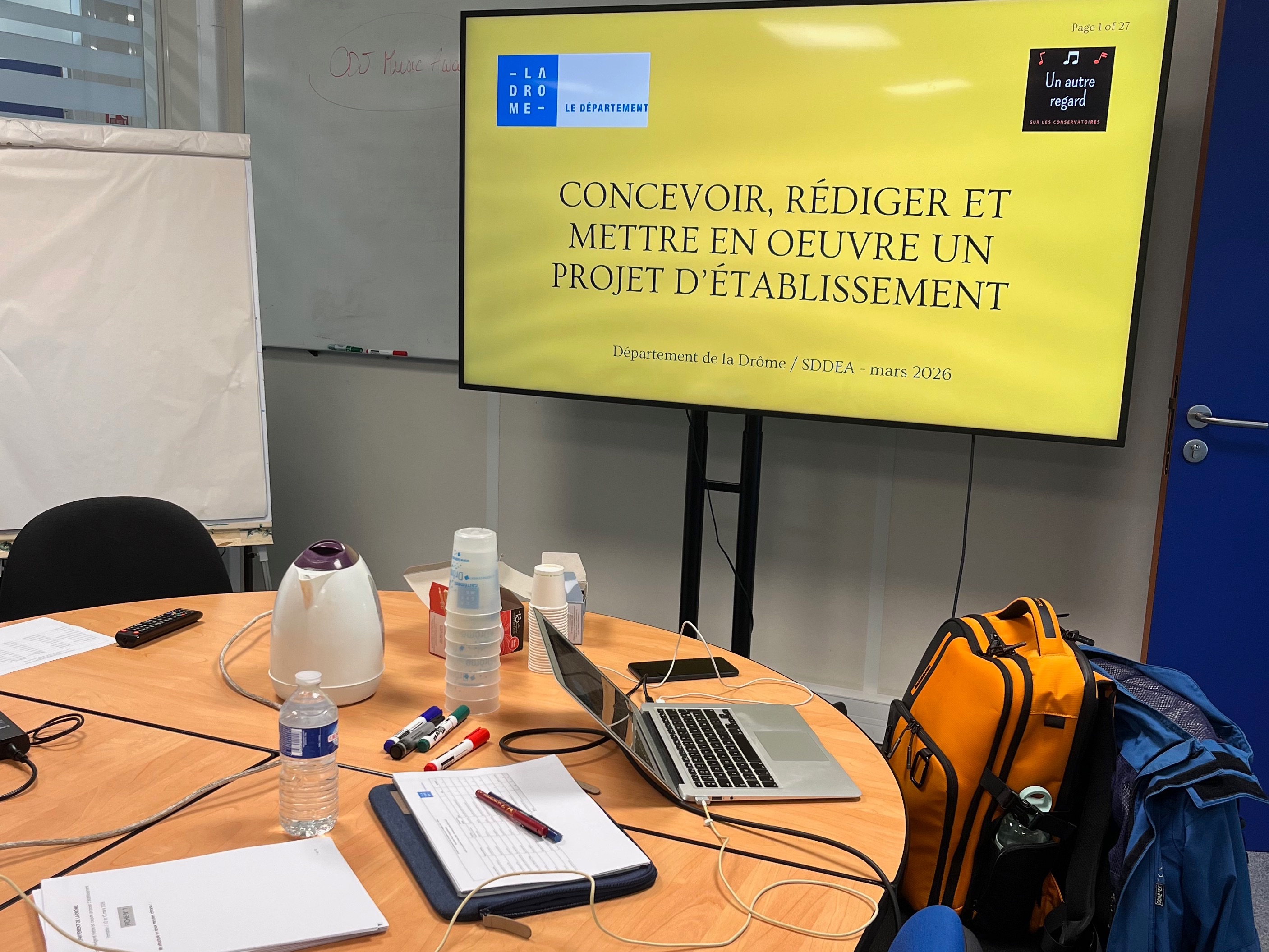 Jérôme Constant encadrant une formation pour les écoles de musique de la Drôme